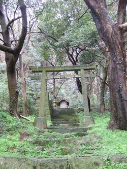 幸魂神社